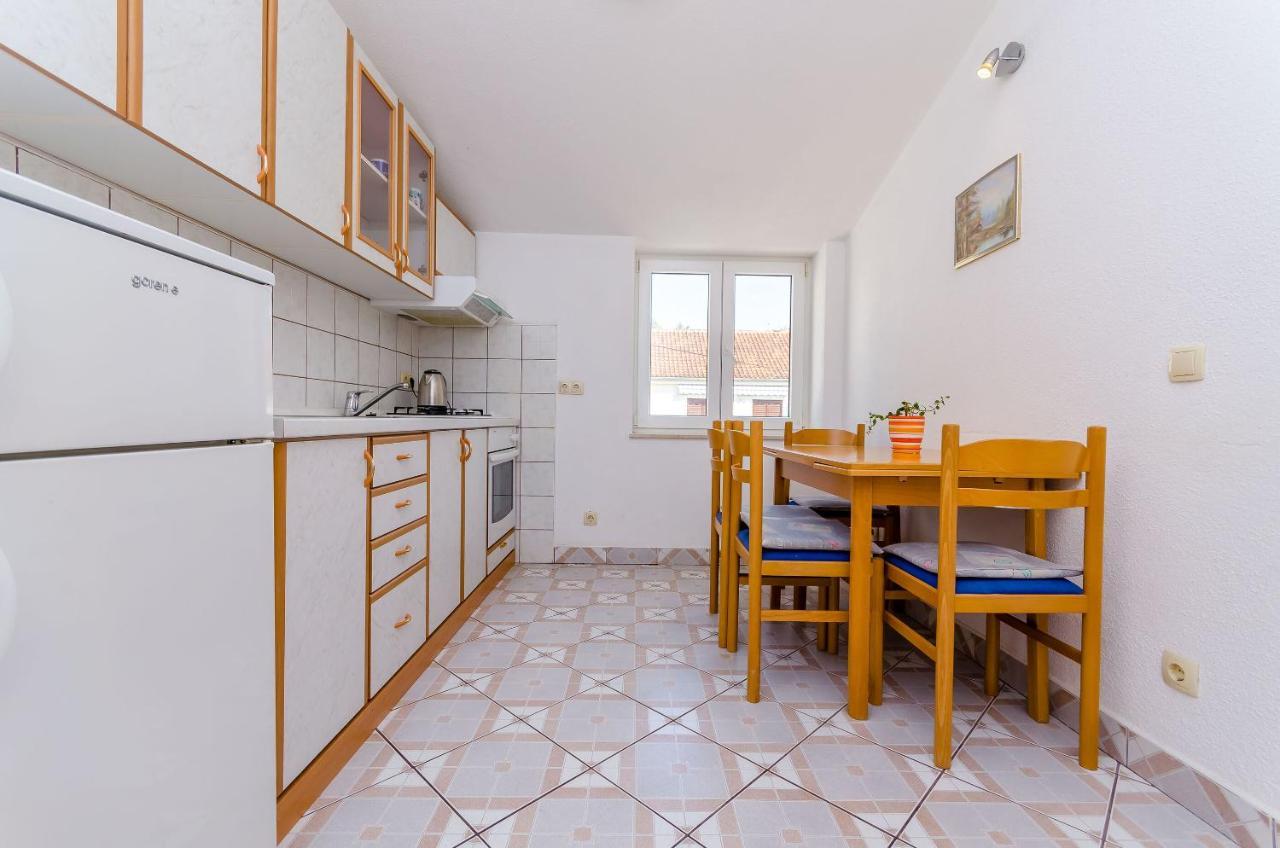 Apartments Tily Trogir Exterior foto
